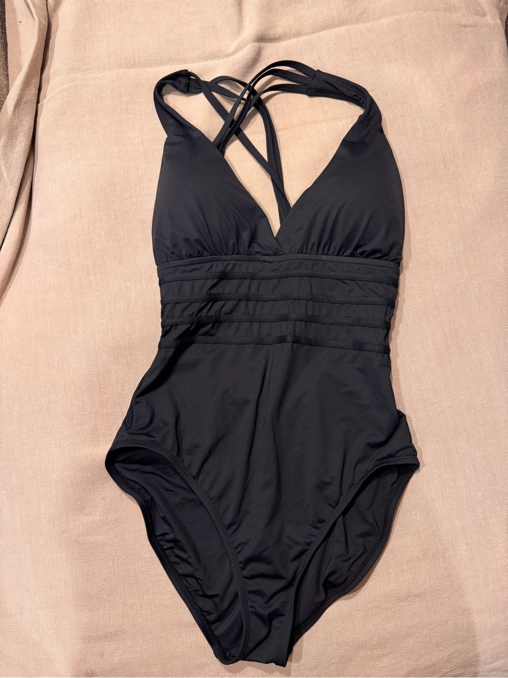 La Blanca - Island Goddess Multi Strap Cross Back One Piece Swimsuit - Black 12